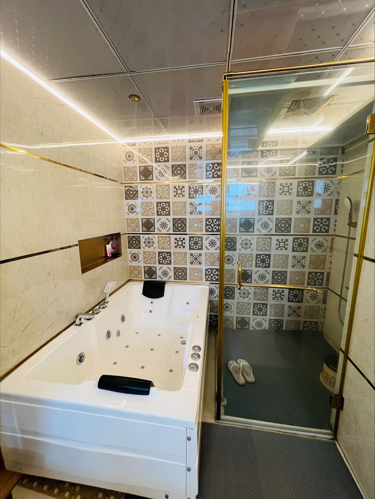 processed-BB59BA6D-FFD1-42FC-859E-4F5464DEF6B9